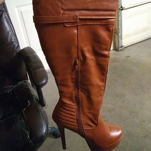 Women boots